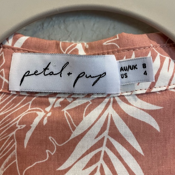 Unworn! Petal and Pup Granger Dress in Pink with Waist Tie and Puff Sleeves - Picture 3 of 4